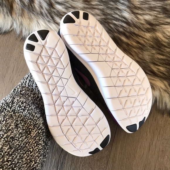 NWT Nike ID Free Rn Flyknit Custom - Picture 6 of 8